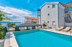 One-Bedroom Apartment in Crikvenica LX